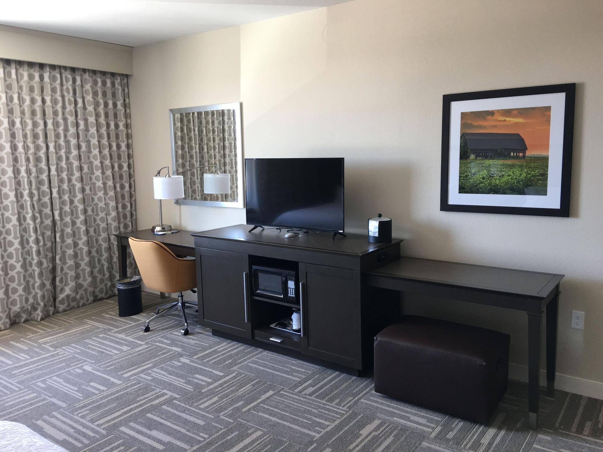 Hampton Inn Mcpherson Esterno foto