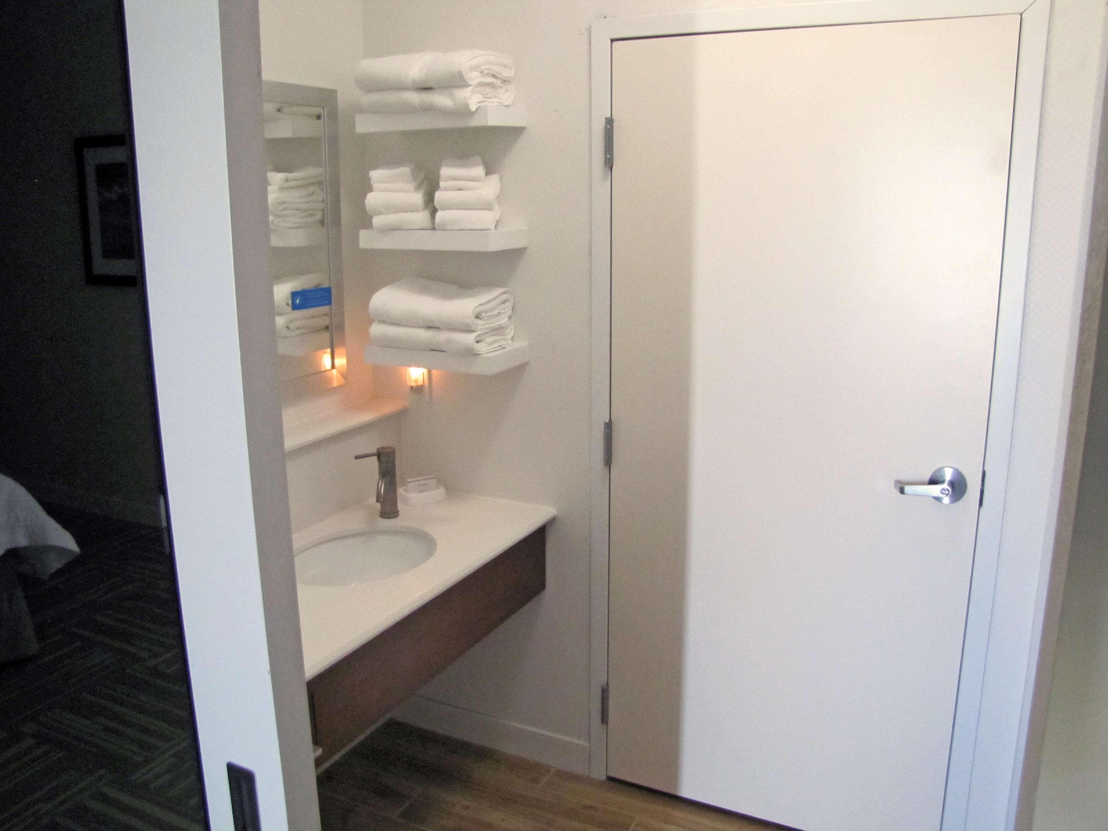Hampton Inn Mcpherson Esterno foto