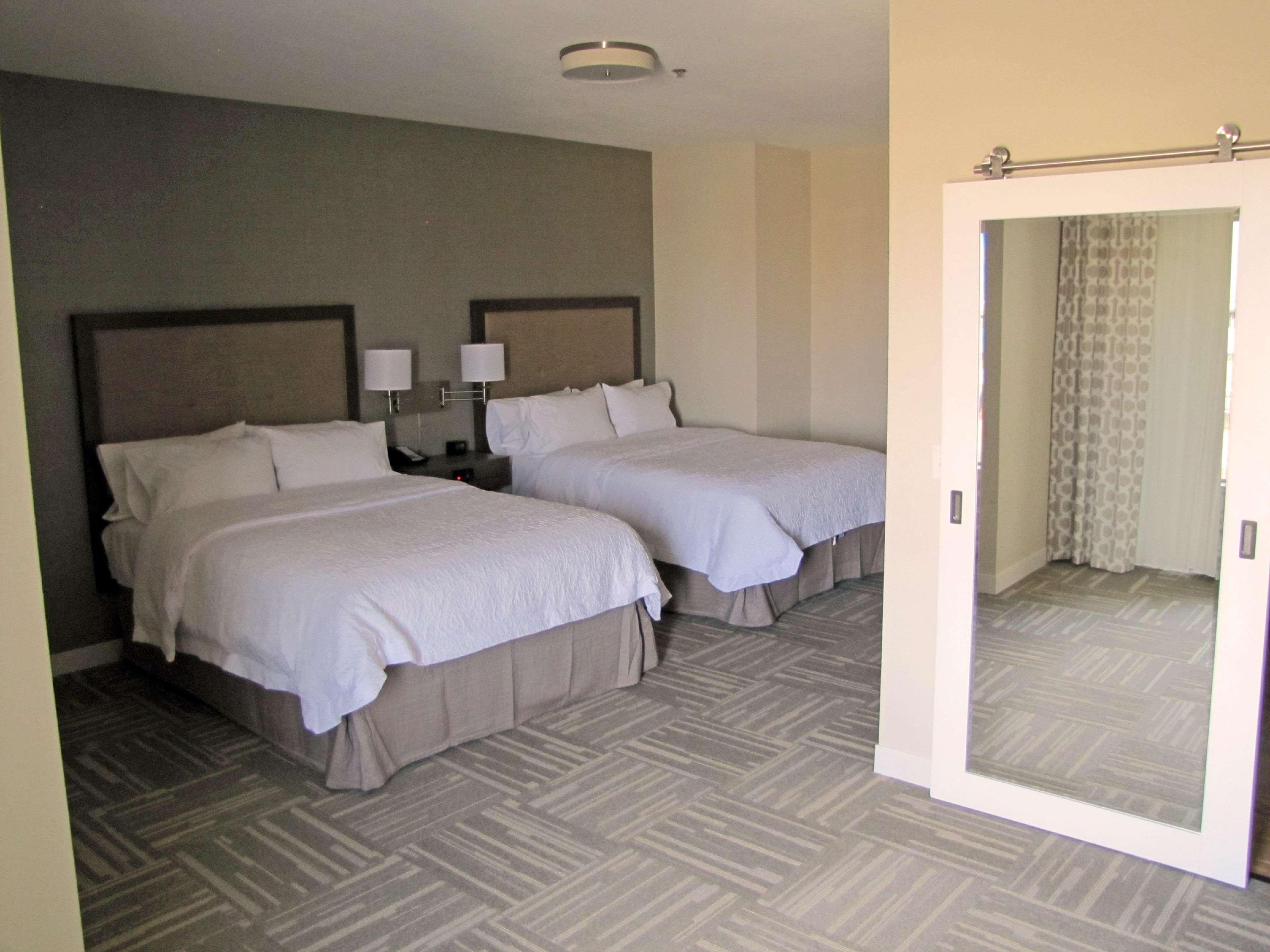 Hampton Inn Mcpherson Esterno foto