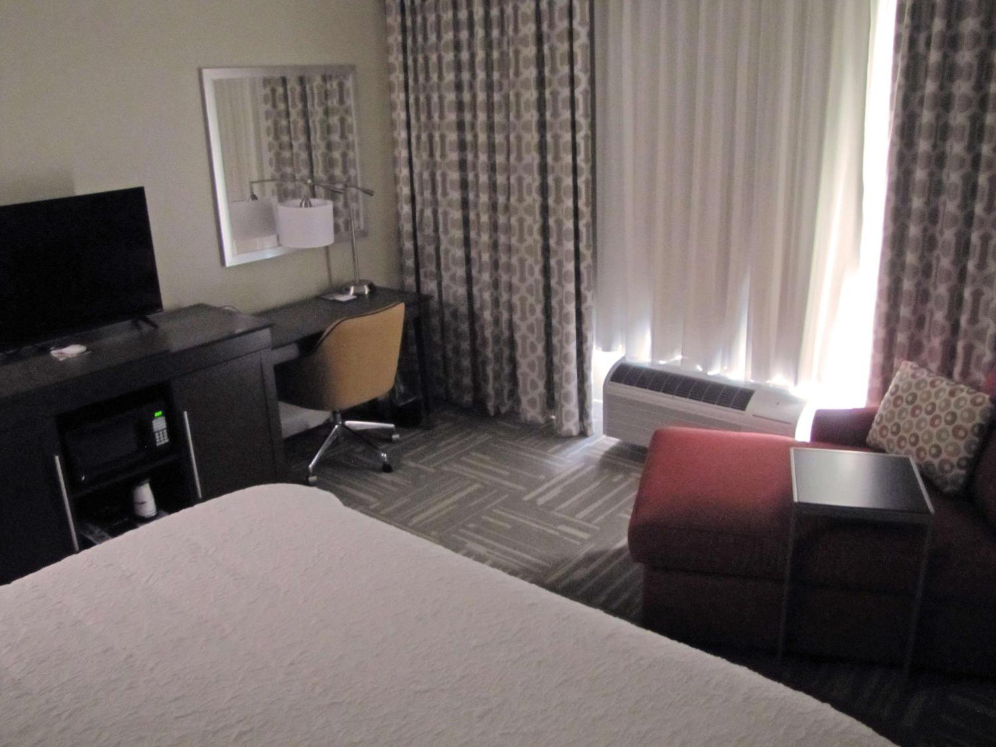 Hampton Inn Mcpherson Esterno foto